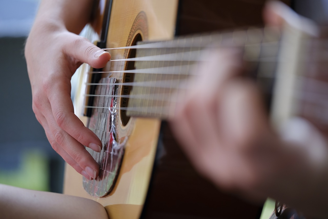 découvrez nos cloisons acoustiques innovantes, conçues pour optimiser l'intimité et réduire le bruit dans vos espaces de vie et de travail. améliorez votre confort acoustique tout en ajoutant une touche esthétique à votre intérieur.